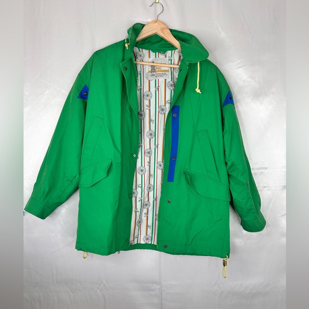 London Fog Green Blue Accent‎ Patterned Print inner w hidden hood size Small